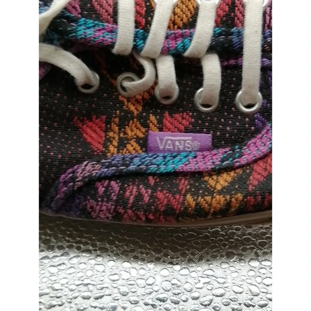 Vans Off The Wall Shoes Sneakers Womens Purple Pink Geometric 10 Casual Walking